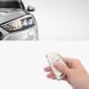 Husa Cheie Auto pentru BMW 3 Butoane - Smart Key, Kwmobile, Alb/Auriu, Silicon, 56001.02